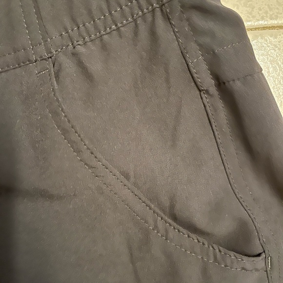 NWT Women’s Eddie Bauer Traveler Ankle Pants Lightweight Black Size XXL - Picture 2 of 8